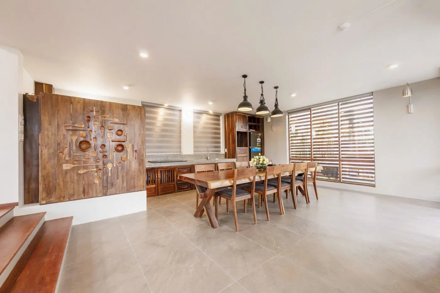 Villa rừng thông ngay trung tâm - thuê villa đà lạt ảnh 2