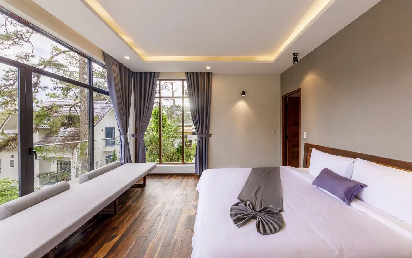 Villa rừng thông ngay trung tâm - thuê villa đà lạt ảnh 5